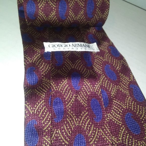 Giorgio Armani Silk Burgundy Gold Blue Pattern Tie - Picture 2 of 5